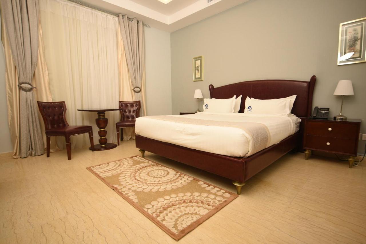 Hotel & Resort Golden Marina Yanbu Exterior foto