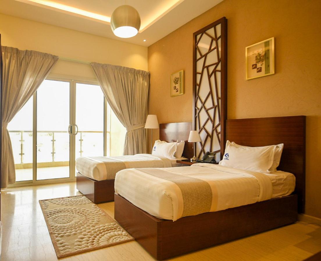 Hotel & Resort Golden Marina Yanbu Exterior foto
