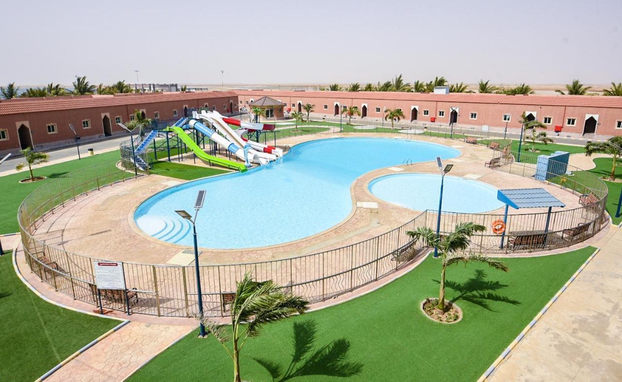 Hotel & Resort Golden Marina Yanbu Exterior foto