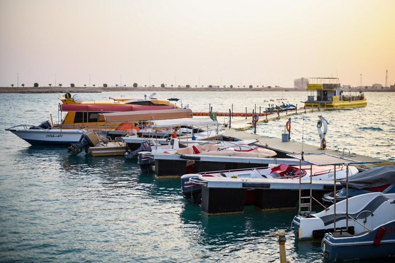 Hotel & Resort Golden Marina Yanbu Exterior foto