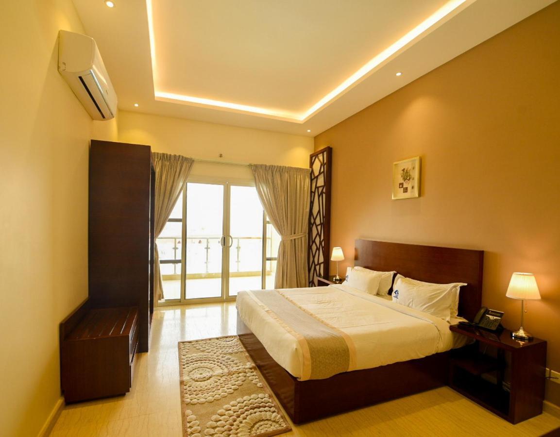 Hotel & Resort Golden Marina Yanbu Exterior foto