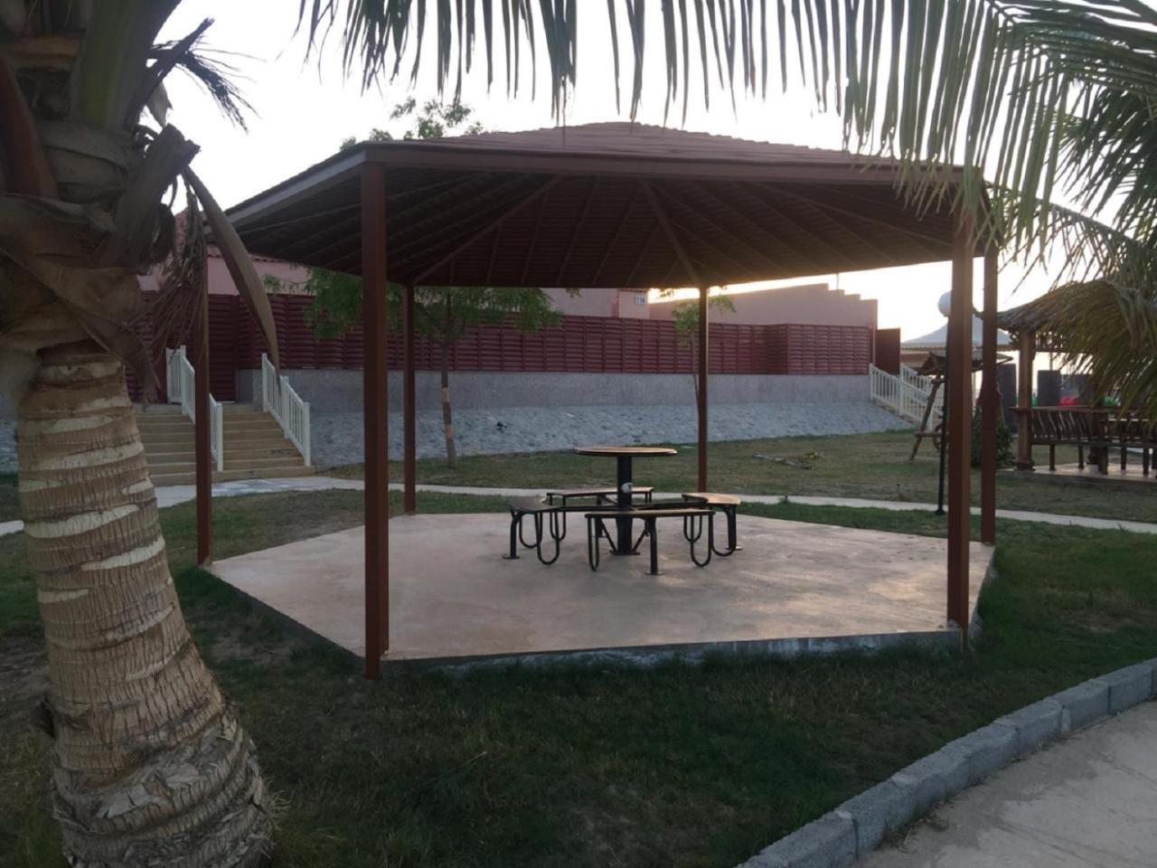 Hotel & Resort Golden Marina Yanbu Exterior foto